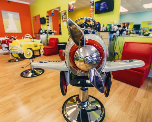 Pigtails & Crewcuts interior