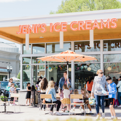 Jenis Ice Cream Hello Summer Party | Blakeney Town Center